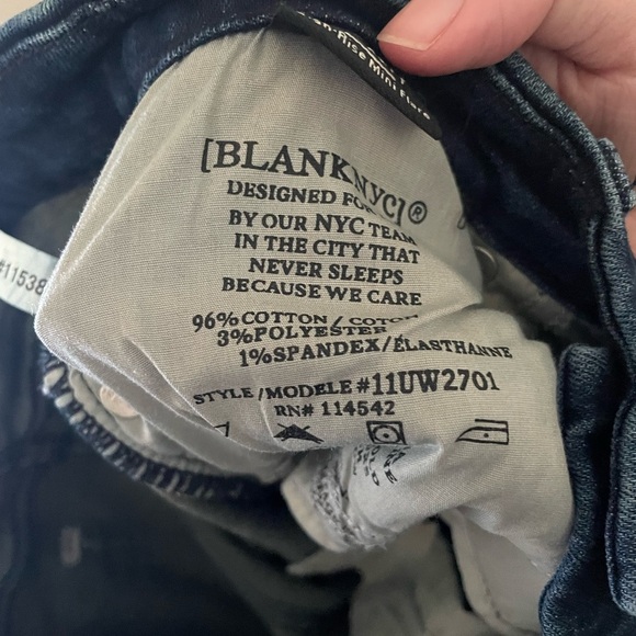 BlankNYC Hoyt High Rise Mini Flare Jeans Size 29 - Picture 7 of 8